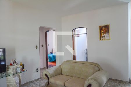 Casa à venda com 540m², 4 quartos e 10 vagasSala de TV