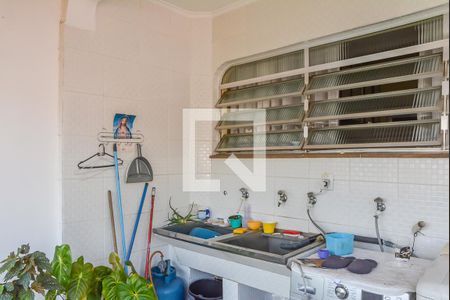 Casa à venda com 540m², 4 quartos e 10 vagasÁrea de Serviço