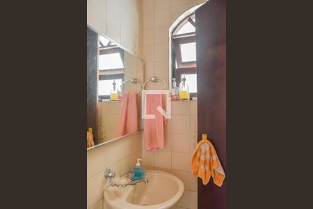 Casa à venda com 540m², 4 quartos e 10 vagasLavabo 2