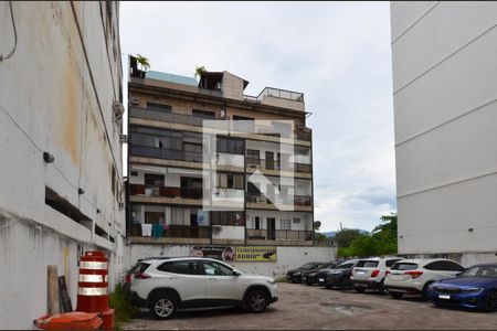Apartamento à venda com 60m², 2 quartos e sem vaga Apartamento à venda com 60m², 2 quartos e sem vagafachada