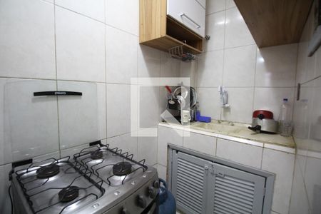 Cozinha de apartamento para alugar com 1 quarto, 25m² em Liberdade, São Paulo