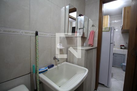 Banheiro de apartamento para alugar com 1 quarto, 25m² em Liberdade, São Paulo