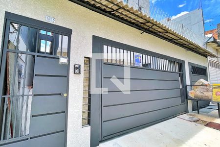 Apartamento para alugar com 45m², 2 quartos e 1 vagaFachada