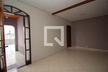 Sala de casa à venda com 3 quartos, 240m² em Vila Marina, São Paulo