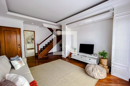 Apartamento à venda com 230m², 4 quartos e 5 vagasSala