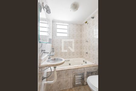 Apartamento para alugar com 66m², 2 quartos e sem vagaBanheiro