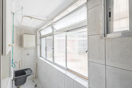 Apartamento para alugar com 66m², 2 quartos e sem vagaÁrea de Serviço