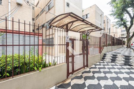 Apartamento para alugar com 66m², 2 quartos e sem vagaFachada