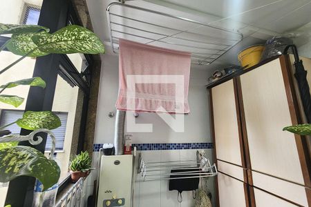 Apartamento para alugar com 70m², 2 quartos e 1 vaga Apartamento para alugar com 70m², 2 quartos e 1 vagaÁrea de Serviço