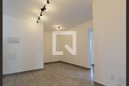Sala de apartamento para alugar com 2 quartos, 47m² em Quinta dos Angicos, Cotia