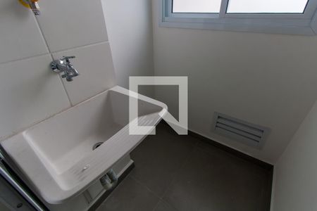 Área de Serviço de apartamento para alugar com 2 quartos, 34m² em Vila Tolstoi, São Paulo