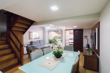 Sala de casa à venda com 3 quartos, 155m² em Anil, Rio de Janeiro