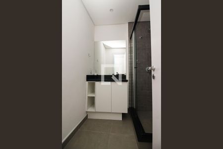Banheiro de kitnet/studio para alugar com 1 quarto, 22m² em Centro Histórico, Porto Alegre