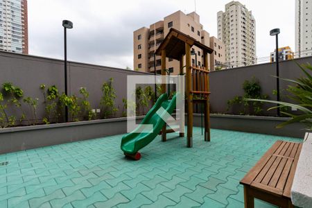 Apartamento à venda com 69m², 2 quartos e 2 vagasÁrea comum - Playground