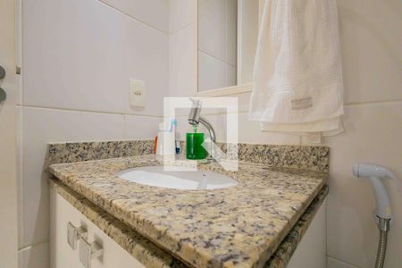 Apartamento à venda com 160m², 3 quartos e 2 vagasBanheiro Suíte