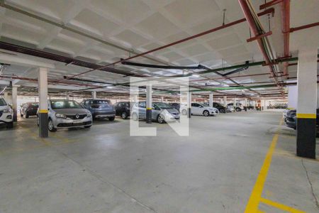 Apartamento à venda com 160m², 3 quartos e 2 vagasÁrea Comum Garagem