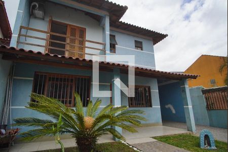 Casa à venda com 280m², 3 quartos e 3 vagasFachada