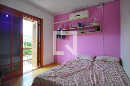 Casa à venda com 280m², 3 quartos e 3 vagasSuíte