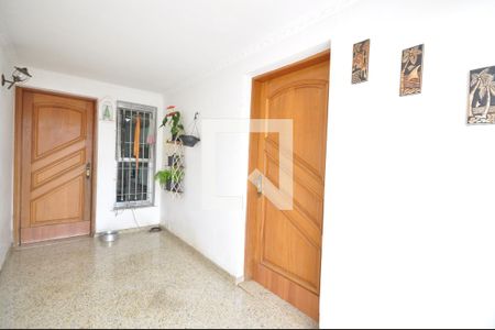 Casa à venda com 495m², 3 quartos e 3 vagasHall de entrada