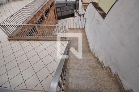 Casa à venda com 495m², 3 quartos e 3 vagasEscada