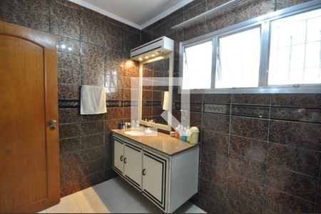 Casa à venda com 495m², 3 quartos e 3 vagasBanheiro Social