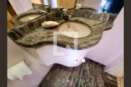 Apartamento à venda com 400m², 3 quartos e 1 vagaLavabo