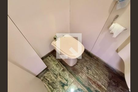 Apartamento à venda com 400m², 3 quartos e 1 vagaLavabo