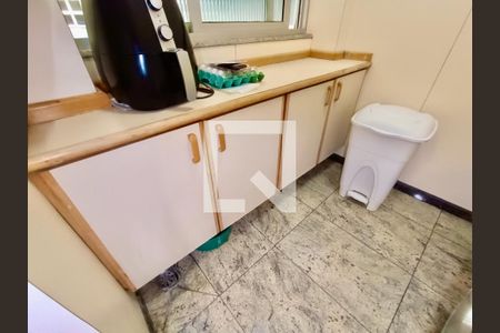 Apartamento à venda com 400m², 3 quartos e 1 vagaÁrea serviço 