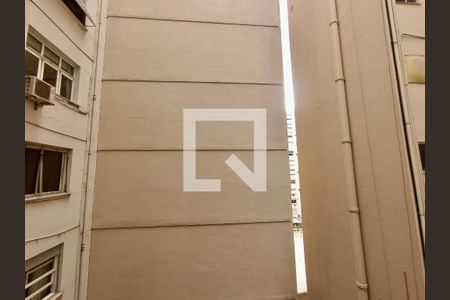 Apartamento à venda com 400m², 3 quartos e 1 vagaQuarto serviço 2 vista 