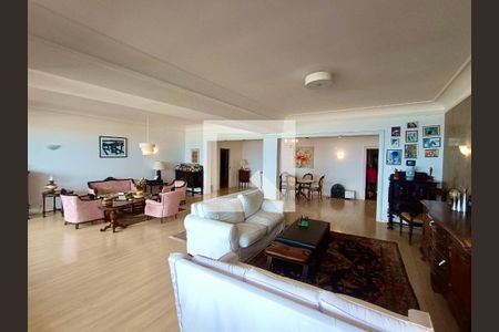 Apartamento à venda com 400m², 3 quartos e 1 vagaSala