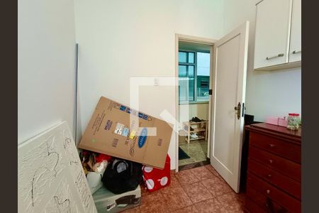 Apartamento à venda com 400m², 3 quartos e 1 vagaQuarto serviço 2