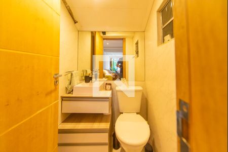 Casa à venda com 320m², 5 quartos e 2 vagas Casa à venda com 320m², 5 quartos e 2 vagasLavabo da Cobertura