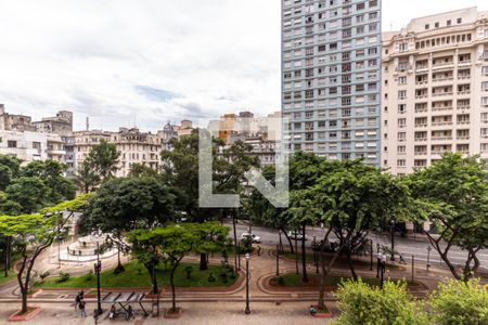 Quarto - Vista de kitnet/studio à venda com 1 quarto, 30m² em República, São Paulo