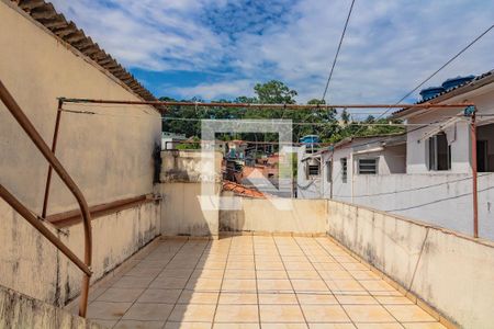 Casa à venda com 180m², 2 quartos e 2 vagas Casa à venda com 180m², 2 quartos e 2 vagasÁrea comum