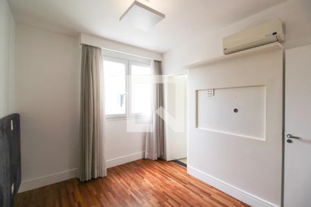 Suíte  de apartamento para alugar com 2 quartos, 107m² em Itaim Bibi, São Paulo