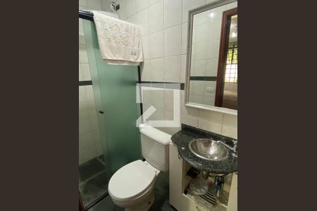 Casa à venda com 180m², 4 quartos e 1 vagaBanheiro suíte 4