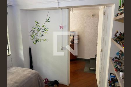 Casa à venda com 180m², 4 quartos e 1 vagaQuarto 4 Suíte