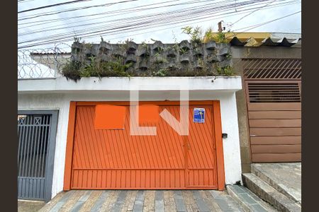 Casa à venda com 180m², 4 quartos e 1 vagaFachada