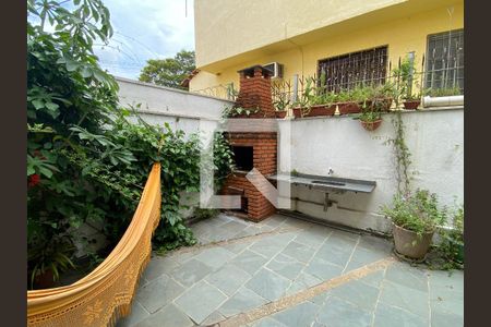 Casa à venda com 180m², 4 quartos e 1 vagaQuintal