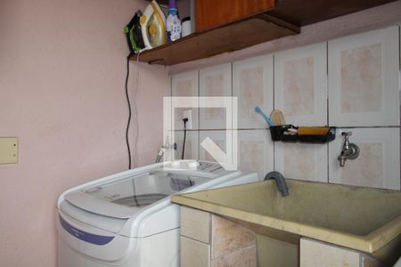 Casa à venda com 206m², 3 quartos e 3 vagasÁrea de Serviço