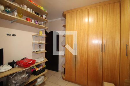 Casa à venda com 206m², 3 quartos e 3 vagasQuarto 3