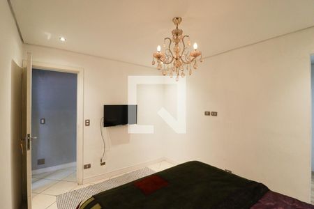 Casa à venda com 225m², 3 quartos e 1 vagaSuíte 2