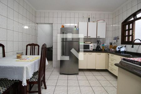 Cozinha de casa à venda com 2 quartos, 112m² em Vila Curuca, Santo André
