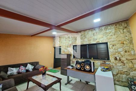 Casa à venda com 307m², 5 quartos e 4 vagas Casa à venda com 307m², 5 quartos e 4 vagas2° Sala