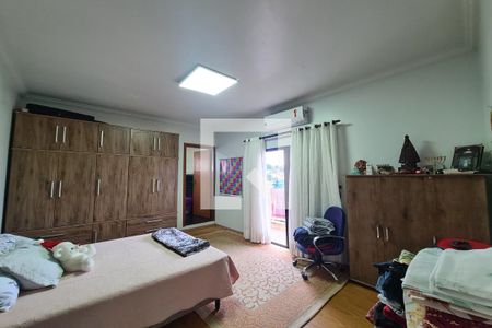 Casa à venda com 307m², 5 quartos e 4 vagas Casa à venda com 307m², 5 quartos e 4 vagasSuite 2