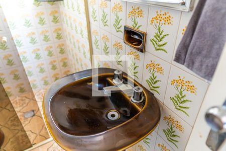 Casa à venda com 232m², 4 quartos e 5 vagasBanheiro da Suíte