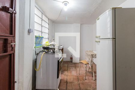 Sala/Cozinha de apartamento para alugar com 1 quarto, 60m² em Rubem Berta, Porto Alegre
