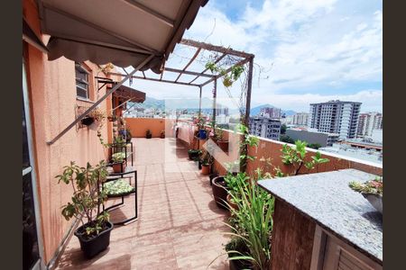 Apartamento à venda com 400m², 5 quartos e 5 vagasÁrea externa