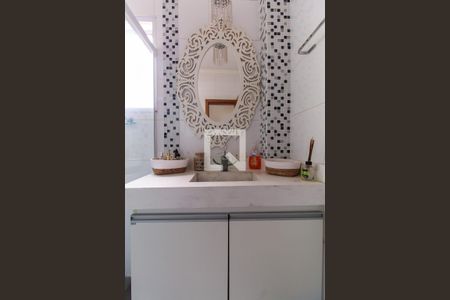 Apartamento à venda com 135m², 3 quartos e sem vagaBanheiro