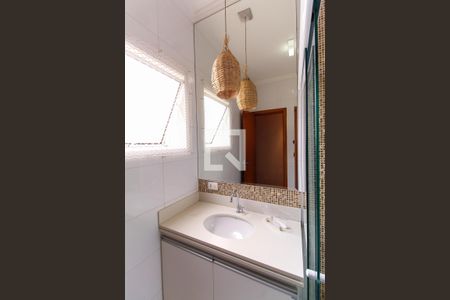 Apartamento à venda com 135m², 3 quartos e sem vagaBanheiro da Suíte 1